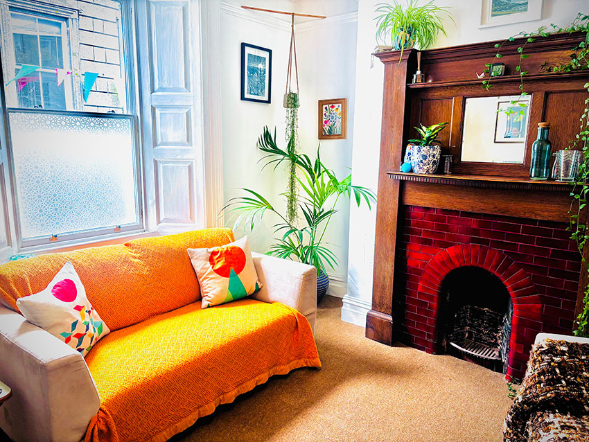 Robin-room